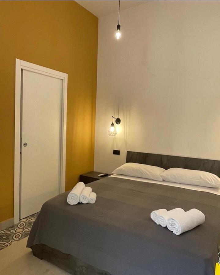 B&B Vittoria Naples Extérieur photo